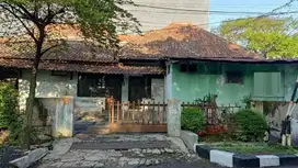 Rumah  hitung tanah posisi hoek area strategis bandung kota