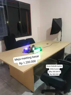 Jual cepat meja meeting, kursi kantor good condition
