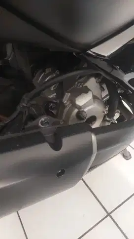 XMAX 250 ABS 2021 KM 1800 ASLI oke cas/kredit DP 3.650