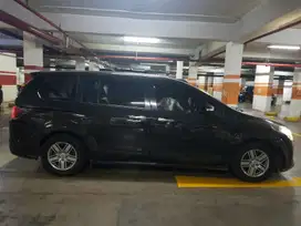 Mazda 8 2012 Bensin