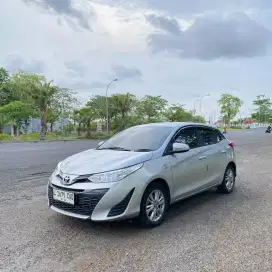 TERMURAH Joker Yaris KM 50rb Matic tipe E Facelift Silver Favorit !!!