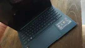 Asus ZenBook 14 oled