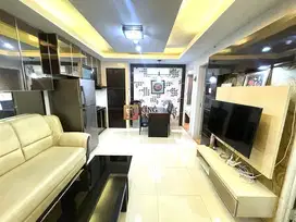 Furnished & Homey! Disewa 2BR Luas 50m2 Posisi Hook Green Bay Pluit