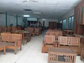 VRE0075 - Gudang, Samping Stasiun Rawa Buntu, Serpong