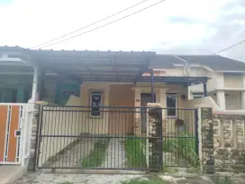 Rumah 2 kamar full renovasi di Citra Indah
