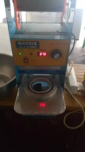 Mao mahar nih, siapa tau ada yg perlu mesin ini untuk usaha