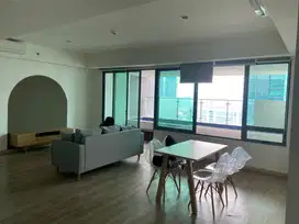 Sewa Apartement St Moritz New Ambassador, 23 P3 AB, Furnished, 3 BR