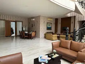 DISEWAKAN RUMAH MEWAH KATAMAN PERMAI PIK 1 FURNISH