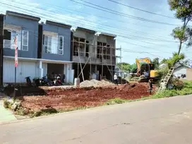 RUKO 2 LANTAI UNDER 400JT