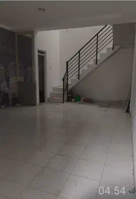 Ruko Strategis Siap Pakai di Mainroad Terusan Buahbatu