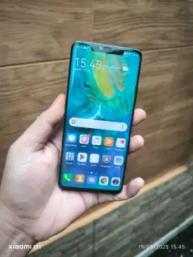 Huawei mate 20 pro 6/128gb batangan tinggal pakai no minus