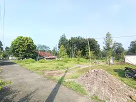 RUMAH MODERN LINGKUNGAN ASRI DI PRAMBANAN MULAI 200JT-an