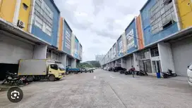 Nego sampai jadi ! Gudang siap pakai. Pergudangan Duta Indah .