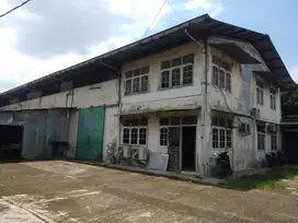 Dijual Cepat Gudang Pabrik Eks Garmen di Jl.Cilangkap, Tapos Depok