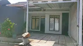 Disewakan/Dikontrakan rumah terawat, komplek, one gate system