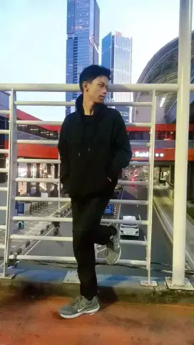 Cari kerjaan apaaa aj