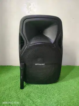Di jual speaker aktip portable merk minami MST 1580