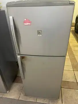jual kulkas bekas minus freezee aja ga dingin
