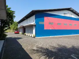 Disewakan gudang jl raya Cicalengka. Murah