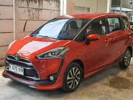 Toyota Sienta Q AT 2018 Orange PREMIUM B2275BYN