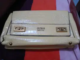 Guess tali Rantai
