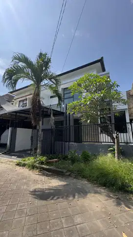 Jual Rumah 2lt Lokasi Perumahan Cluster di Kampial Nusa Dua area Huni