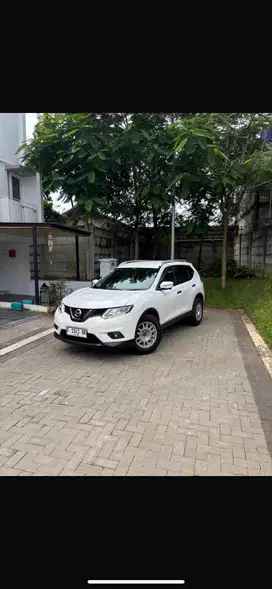 Di jual mobil koleksi nissan Xtrail 2014 rare
