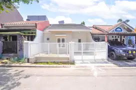 Rumah Strategis 10 Menit ke Pintu Tol Jati Warna Bebas Banjir J-22972