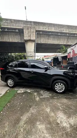 DIJUAL CEPAT MOBIL INNOVA ZENIX G CVT 2.0 HITAM METALIK