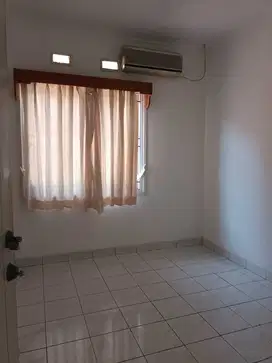 Sewa Rumah 2 Lantai di komplek PRV Gegerkalong Bandung