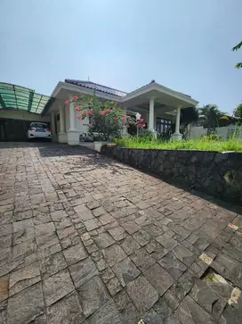 Di Jual Rumah Mewah di Pisangan Ciputat Bebas Banjir