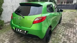 Mazda 2 2010 Bensin