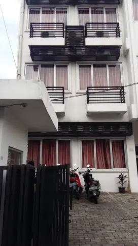 Dijual Kost dekat Pondok Indah Mall, Kebayoran Lama