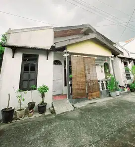 Kost 7 kamar lokasi strategis dekat kampus UNSA jaten
