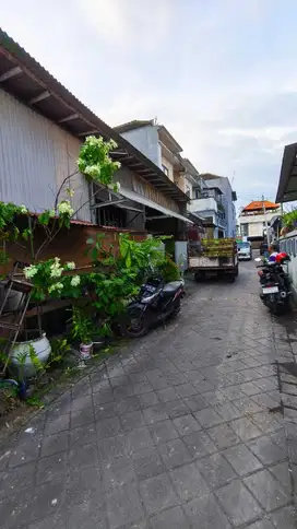 Tanah Dalung Permai Ada Bangunan