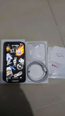 IPHONE 11 garansi on ibox