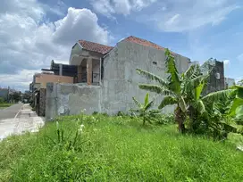 Tanah Cocok Utk Kos, Lebar 12 mtr, Area Bunga Merak Selangkah dr Suhat