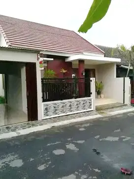Disewakan rumah bersih area pemda Sleman
