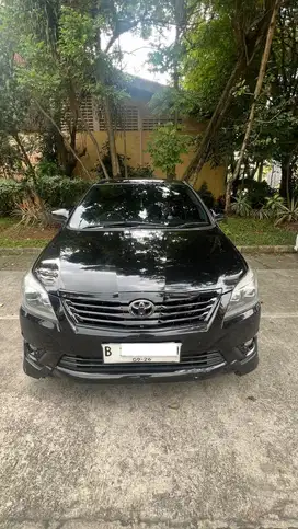 INNOVA V DIESEL MATIC 2011