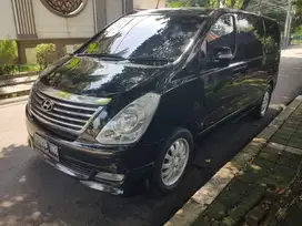 hyundai H1 XG AT Bensin 2012