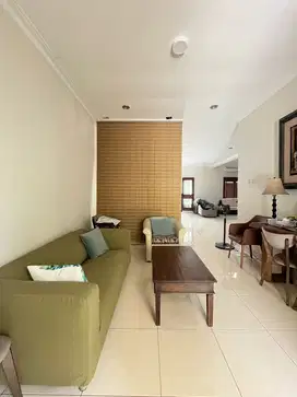 Dijual rumah  di kota wisata Cibubur
