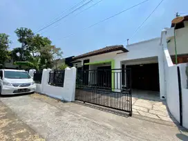 RUMAH SECOND LUAS DI GODEAN,DEKAT KAMPUS UNISA SLEMAN