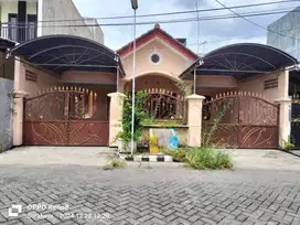 Rumah 1,2 Lantai Siap Huni Lokasi Perum KUTISARI INDAH SURABAYA