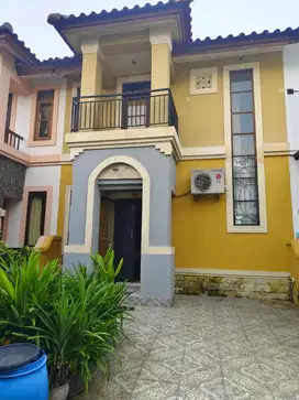 DIJUAL RUMAH CANTIK LIPPO KARAWACI UTARA