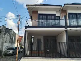 Rumah Bangunan 2 Lantai Baru Gress Ketintang Surabaya Selatan
