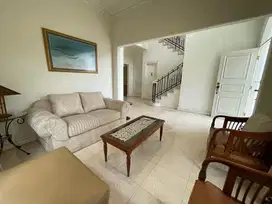 Disewakan Rumah Bagus di Fontainebleau Golf Residence BSD, Tangsel