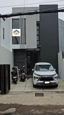 JUAL 2 LT RUMAH BARU KEREN BATUNUNGGAL BATU INDAH
