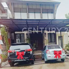 Rumah Cantik Elegant Full Renov Lt. 200m2 Lb. 127m2 Simprug Lippo