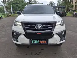 Toyota Fortuner VRZ TRD 2018 Diesel