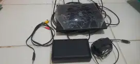 Set top box merk polytron + antenna outdoor merk toyosaki AI0 - 220 AW